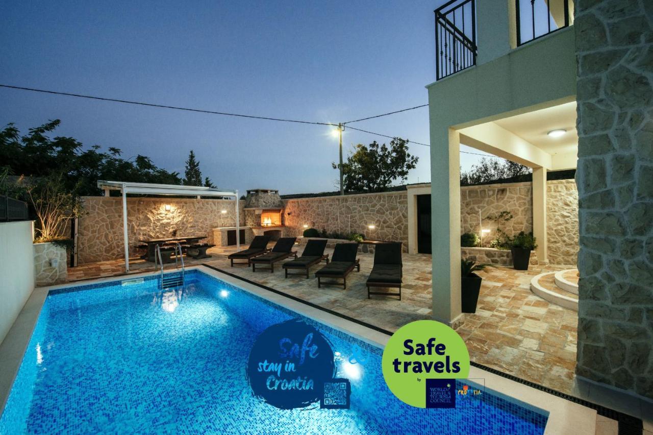 ווינייראץ Villa Castello Coza Zadarvillas מראה חיצוני תמונה