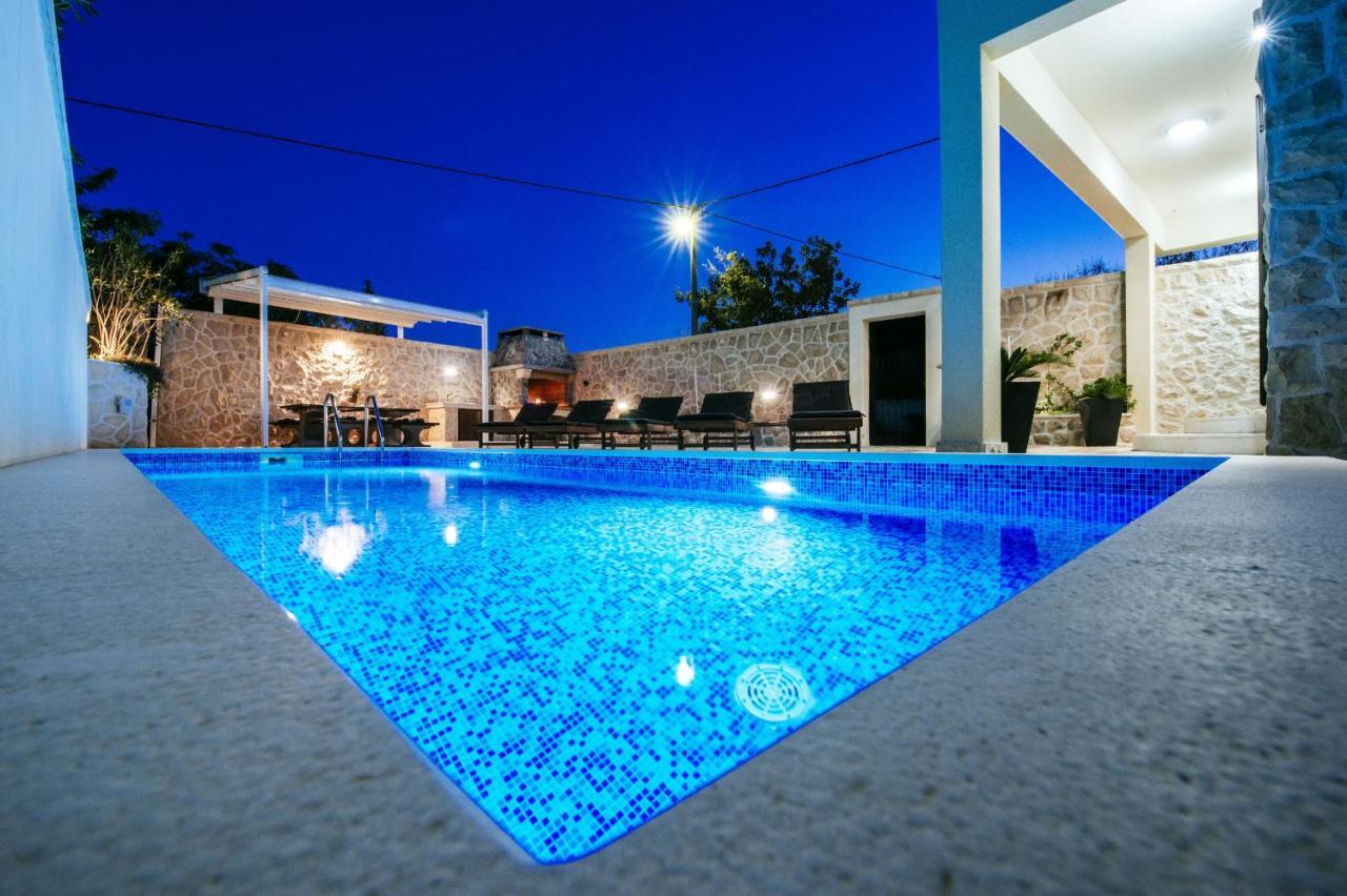 ווינייראץ Villa Castello Coza Zadarvillas מראה חיצוני תמונה